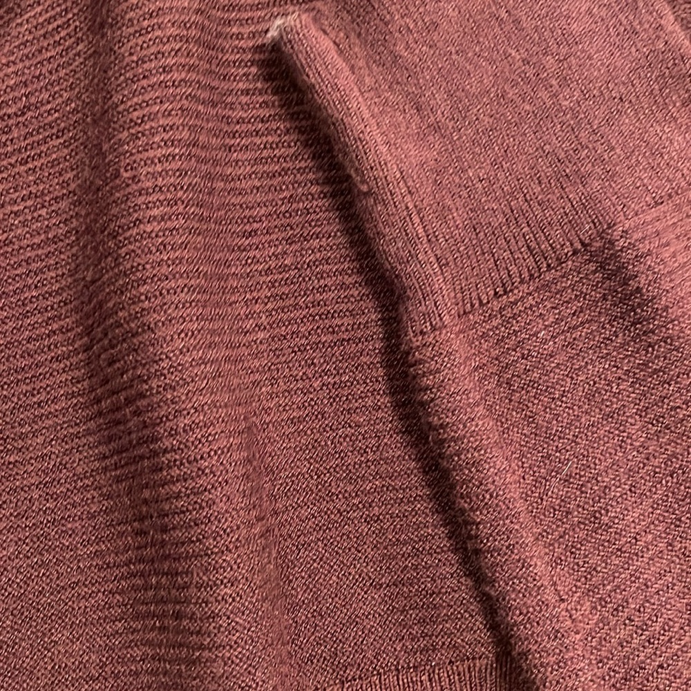 Express Cut-Out Sweater Small - Picture 9 of 12